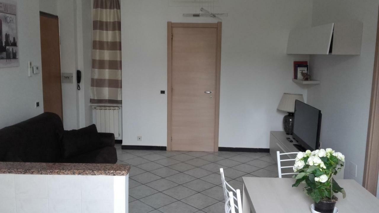 Station'S Windows Apartment La Spezia Exterior photo